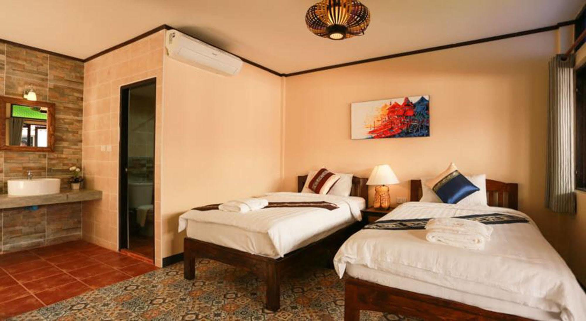 Somwang Boutique Hotel Chiang Mai Luaran gambar